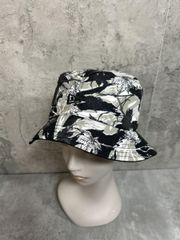 Item thumbnail for item 13f0314f-fe06-4bfc-a4be-14f77dfc9035