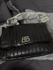 バレンシアガ モナコバッグ キルト キルティング large（ラージ） 新品