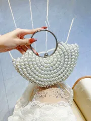 レディースバッグ 【超希少・最新作！】パーティーバッグ  パールバッグ クラッチバッグ ハンドバッグ ショルダーバッグ ビジュー キラキラ 華やか お呼ばれ 謝恩会 結婚式 披露宴 二次会 ドレス 冠婚葬祭 ゴールド シルバー 【新品未使用 】】