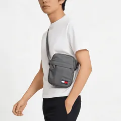 新品 トミーヒルフィガー 高品質ヨーロッパ輸入モデル TOMMY HILFIGER ショルダーバッグ メンズ TOMMY JEANS ESSENTIAL DAILY REPORTER グレー AM0AM13710 PSN GREY