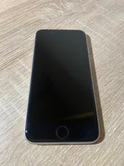 8156 iPhone SE 第三世代 256GB スターライト 動作確認済み 美品