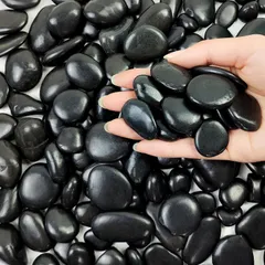 【訳アリ】FANTIAN 黒光石（彩光石）・自然玉 ブラック ナチュラル 装飾 川 小石 観賞用 川 小石 庭の造園、家の装飾、屋外舗装、噴水装飾など。(1-2cm,5kg)のサムネイル