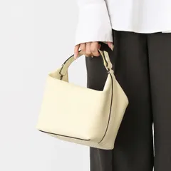VALEXTRA ヴァレクストラ バッグ ハンドバッグ ショルダーバッグ MOCHI モチバッグ SGMO0020010 LOCPL99 レディース ブラック レザー ミニバッグ カーフスキンのサムネイル