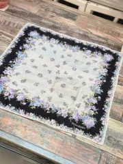 イヴ・サンローラン フラワー パータン ハンカチ