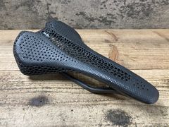 超美品】S-WORKS ROMIN EVO CARBON 143mm サドル - メルカリ
