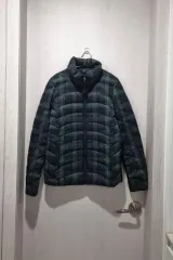 UNIQLO レディース軽量ダウン