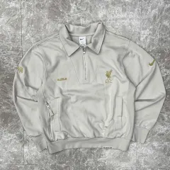 ナイキ 新モデル レブロン X リヴァプール ユナフォーム ハーフジップアップ スウェットシャツ (M)