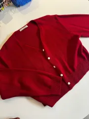 赤いカーディガン レッド カーディガン