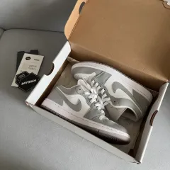 ナイキ エア ジョーダン 1 ロー ウルフ グレー 白 230 235 6 5