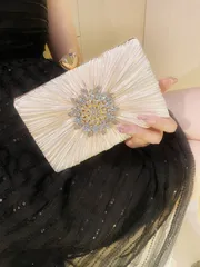 【希少アイテム】華やか パーティーバッグ 結婚式 ドレス用 クラッチバッグ ラインストーン キラキラ お呼ばれ 謝恩会 成人式 日本産 2way チェーン付き 上品 高見え エレガント