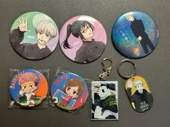 呪術廻戦 グッズ (缶バッジ/アクリル キーホルダー)