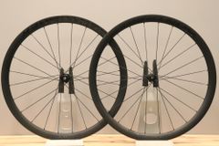 新車外し VELOMANN PALLADIUM CL DISC ホイール - メルカリ