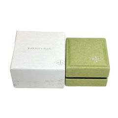Van Cleef & Arpels ブレスレットケーススエードハードケース - メルカリ