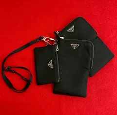 ほぼ未使用 PRADA プラダ Re-Nylon リナイロン 三角ロゴ 金具 ナイロン ポーチ ショルダーバッグ スマホケース ブラック 黒 20924