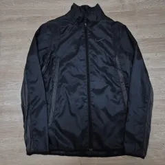 ナイキ ブラック スウッシュ ウィンドブレーカー ジャケット S(90)
