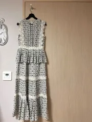 サースデーアイランド レーヨン100% プリーツ ティアード フリル レイ レース ロング丈ワンピース ノースリーブ