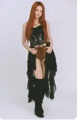 LE SSERAFIM Official Merch YUNJIN 2025 EASY CRAZY HOT ENCORE IN JAPAN 14