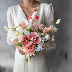 アプリコットピンク×水色クラッチブーケ☆ブートニア