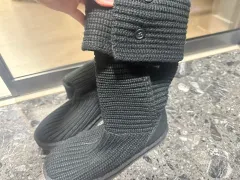 UGGアグ カーディガン ニット ブーツ ブラック 250