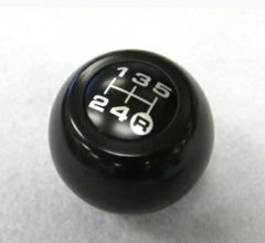 ほぼ未使用】GR86RZ ZN8 E型 純正シフトノブ 2026R8式 - メルカリ