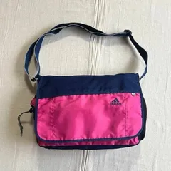 00s　archive　old adidas　オールドアディダス　ワンショルダーバッグ　メッセンジャー　パフォーマンスロゴ刺繍　ピンク×ネイビー　テック　Y2K　C-BOY　平成レトロ　pink × navy switching messenger bag