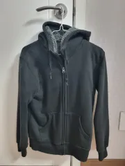 UNIQLO ユニクロ 黒起毛 フリース裏地 ジップアップパーカー S