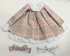 KLOKA DOLLHOUSE フェザーワンピース 一点 - メルカリ KLOKA DOLLHOUSE フェザーワンピース 一点