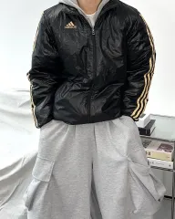 アディダス ブラック GOLD 光沢 ウィンドブレーカー アウター M