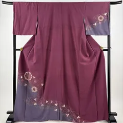 付下げ 身丈167.5cm 裄丈67cm M 袷 華文 葡萄唐草 金彩 ぼかし 赤紫 正絹 秀品 【中古】