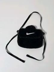 ナイキ ブラック ファー クロスバック トートバッグ 1222