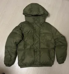 ザラ カーキ色 ダウン