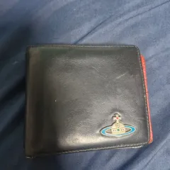 ヴィヴィアン・ウエストウッド 財布 出品