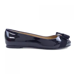 フェラガモ FERRAGAMO 0574556 フラットシューズ