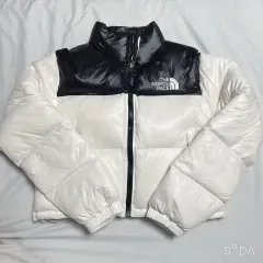 THE NORTH FACE ザノースフェイス 700 白/ブラック クロップド ダウン