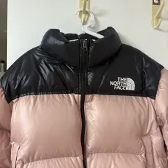 THE NORTH FACE ザノースフェイス Nuptse(ヌプシ) ダウン ピンク