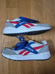 (220) リーボック スニーカー