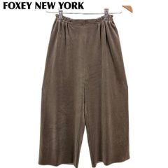 美品】 FOXEY NEW YORK サイドラインゆったりベロアパンツ 38 - メルカリ