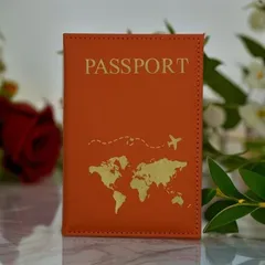 旅行用パスポートホルダー-パスポート、IDカード、搭乗券に十分な容量のファッショナブルなレザーパスポートカバー 5色の保護、軽量パスポートケースウォレット　カラー：オレンジ