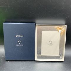 Item thumbnail for item 9070a7f1-ef3d-4f6d-bc94-e7c82a59d010