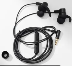 ゲーミングイヤホン ブラック マイク付き 有線 カナル型 3.5mm L字型プラグ ステレオヘッドセット 高音質 ボイスチャット 通話可能 リモコン付 スマホ PC Switch PS4 PS5 運動 スポーツ 落下防止フック付 インナーイヤー型 1.2m