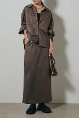 フェイクスウェードシャツジャケット+フェイクスウェードタイトスカート　チャコール　新品　ESICA エシカ　セットアップ　コーデ　レディース