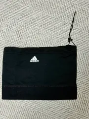 アディダス ブラック ネックウォーマー