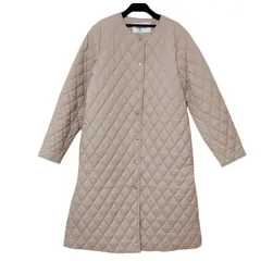 NATURAL BEAUTY BASIC ナチュラルビューティーベーシック　キルティングロングコート　ベージュ　レディース　Mサイズ　ノーカラー　軽量　春　スプリング　さらさら　防寒　オシャレ　カジュアル【ZK94】