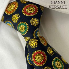 ジャンニヴェルサーチ ネクタイ メデューサロゴ 高級シルク 古着コーデ