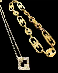 2026年最新】GIVENCHY ネックレス メンズの人気アイテム - メルカリ