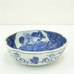 伊万里焼　染付山水鉢  食器 おしゃれ アンティーク レトロ 和食 和風 丼 器 小鉢 中鉢 料理 来客 居酒屋 旅館 カフェ