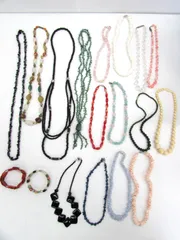 天然石 カラーストーン ガラス 珊瑚チップ ネックレス 16点 ブレスレット 2点 おまとめセット アクセサリー 服飾小物