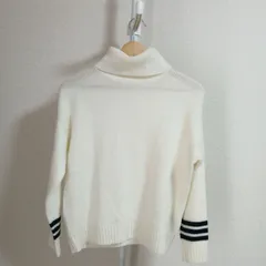 【LOWRYS FARM  ローリーズファーム】　レディース タートルネックセーター　Mサイズ　ホワイト