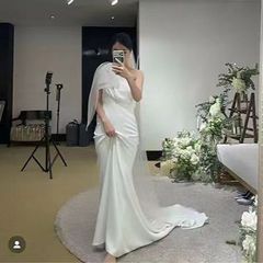 Item thumbnail for item e2ddf99e-6fdc-4ba6-bd5f-f2c73953eae3