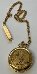 T992  ディズニー　ミッキーマウス　懐中時計　金色　ゴールド　非稼働品